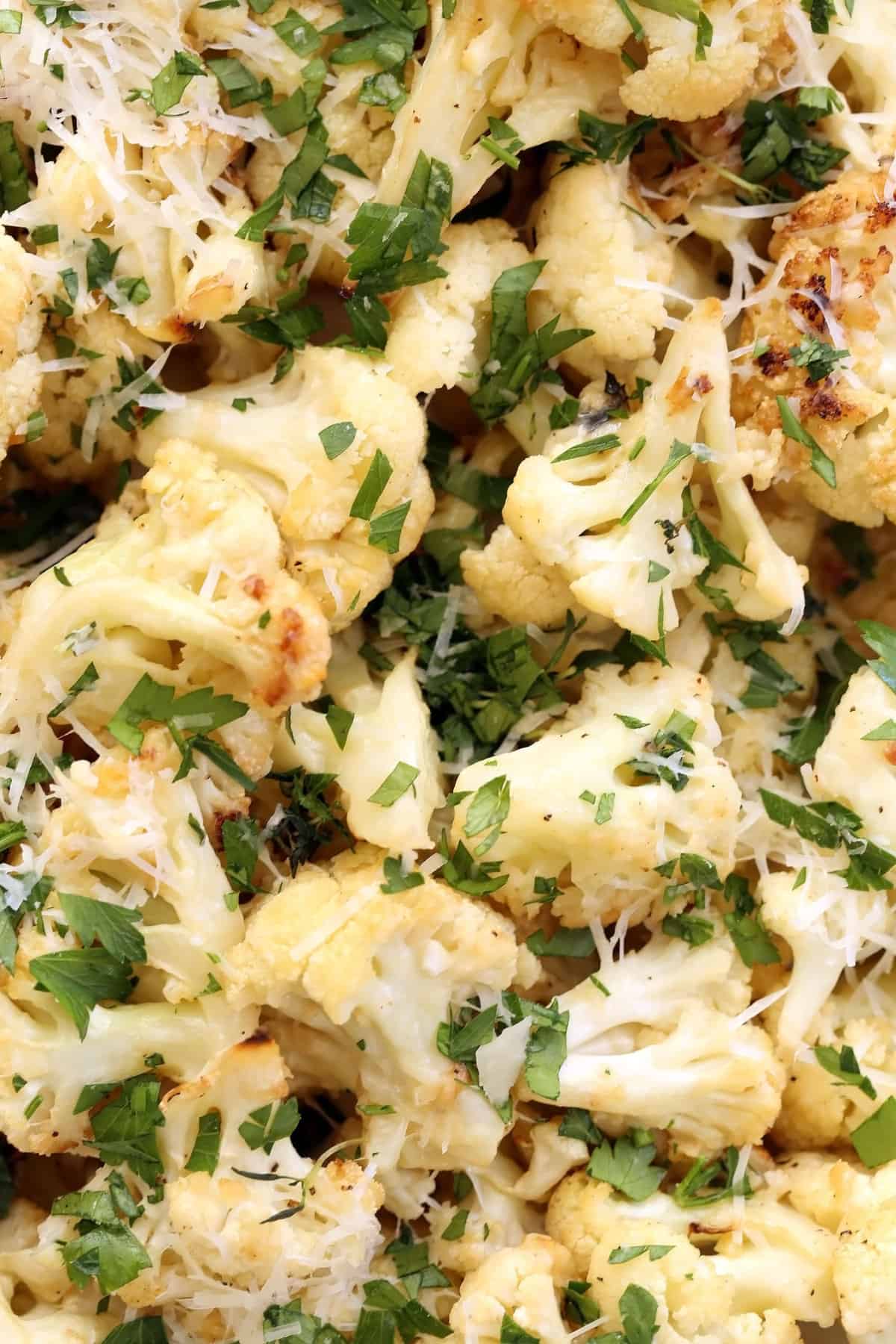 parmesan roasted cauliflower garlic thyme - Article 1
